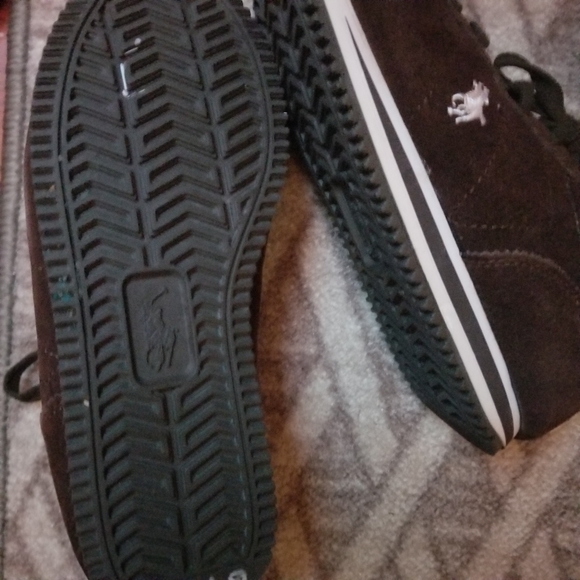 NWOT Polo brown nubuck sneakers - Picture 2 of 3